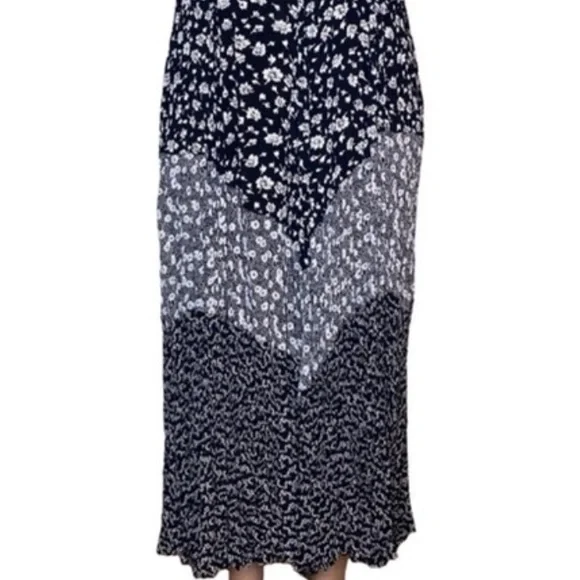 Jg Hook Black White Floral Short Sleeve Maxi Dress - Picture 7 of 11